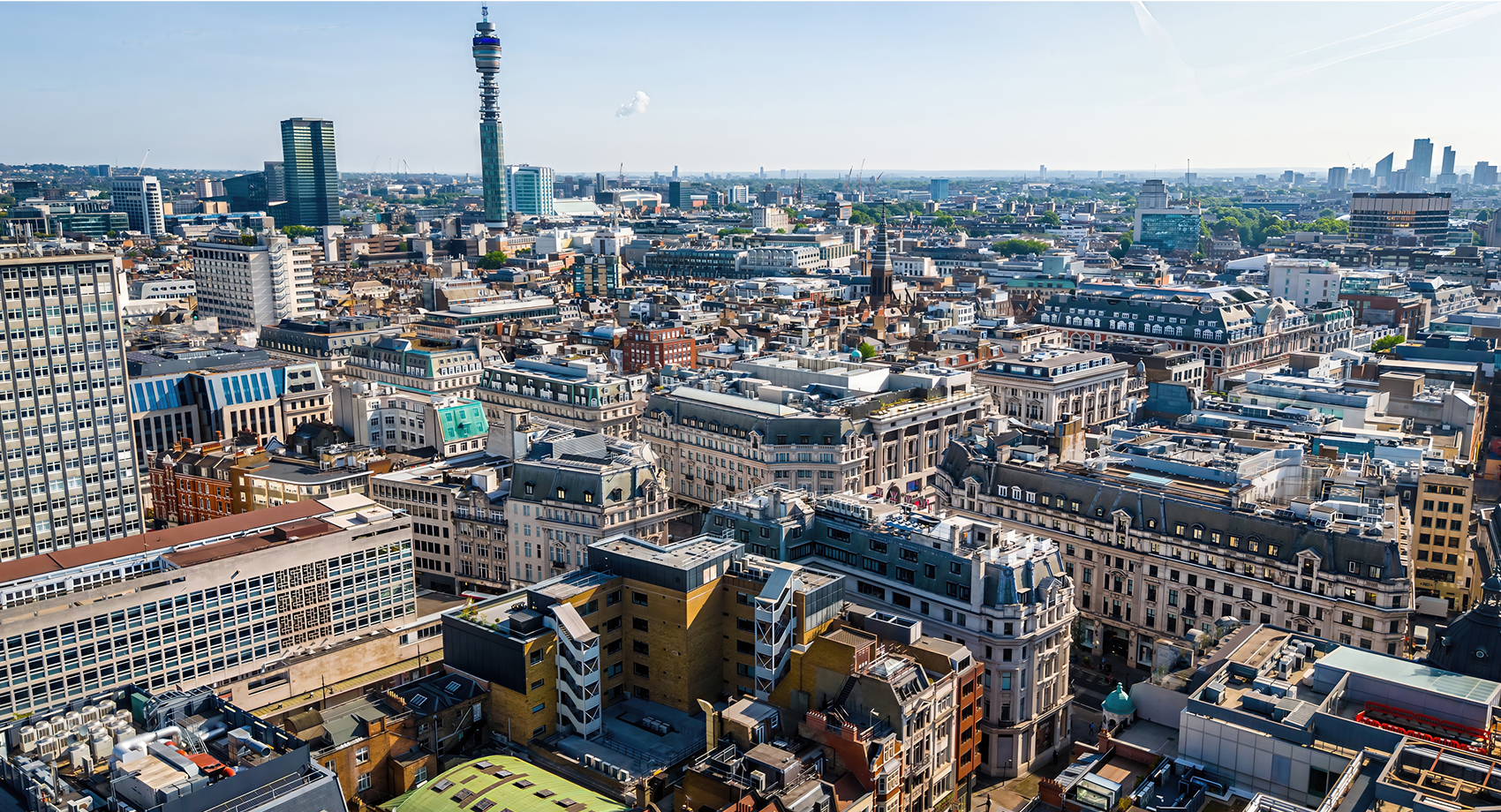 London Wells Street and surroundings