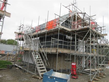  Large Quantity of Various Sized Scaffolding & Boards