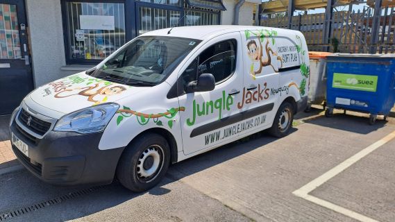 Jungle Jacks 11