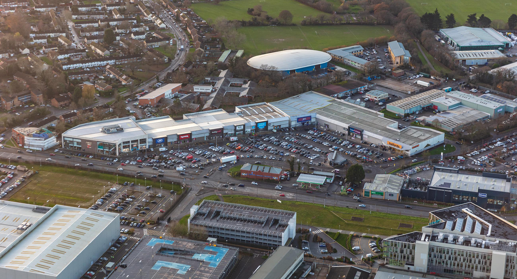 County Oak Retail Park, Crawley