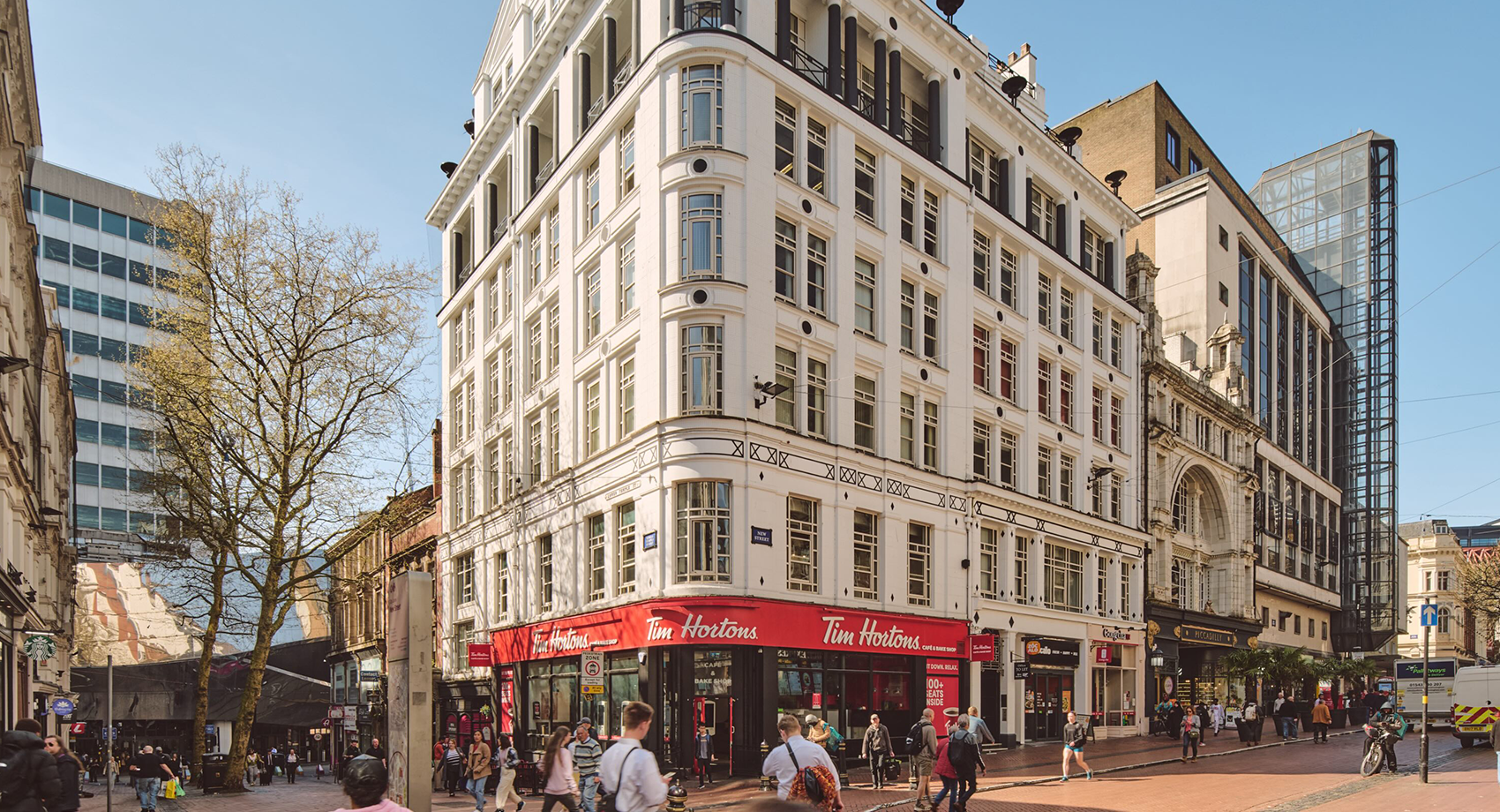White House and Lower Temple Street