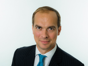 Chris Hodgkinson | Senior Associate Director - LSHIM