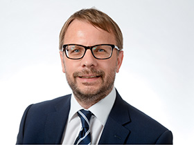 Iain Crompton | Director - Operational Real Estate Valuation