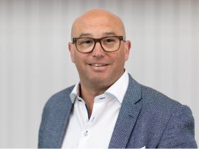 Jerry Vigus | Senior Director - Industrial & Logistics